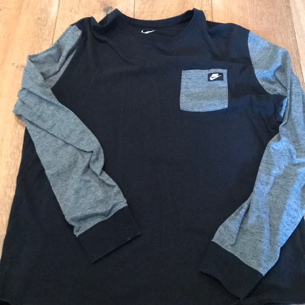 Long Sleeve Nike shirt